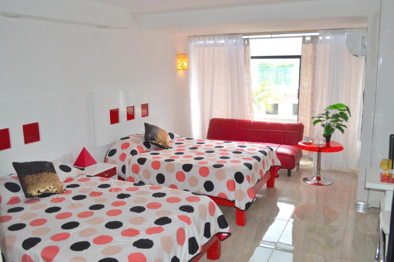 Preciosos Estudio Vista al Mar o jardín Cancún Exterior foto